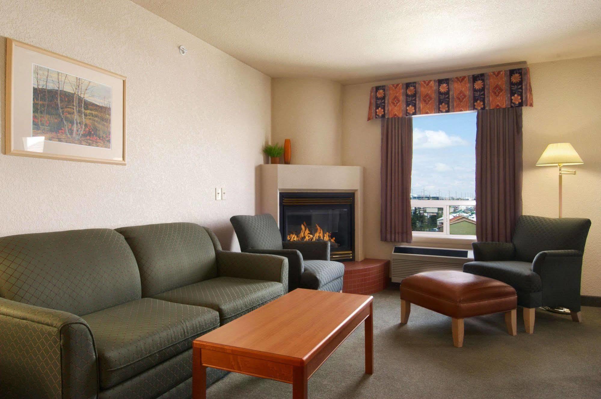 Days Inn By Wyndham Calgary Airport Ruang foto